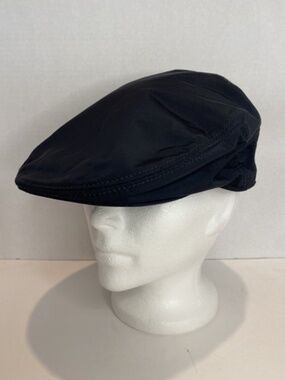 Coach Newsboy Flat Cap, Black, Size M/L